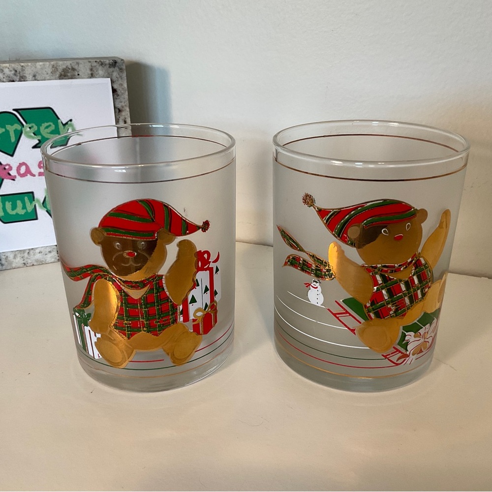 2 Vintage Culver Christmas/Holiday Bear-low ball/tumbler/juice-22k Gold